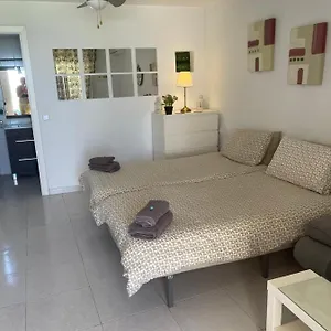 https://suntrap-studio.in-canary-islands.com